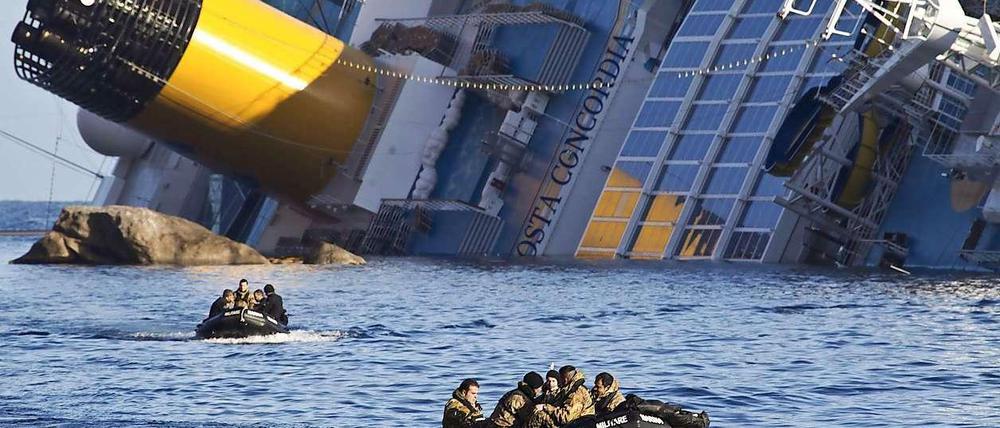 Seitenlage. Der Untergang der Costa Concordia.