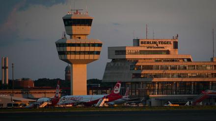 Durch die verzögerte BER-Eröffnung muss am Flughafen Tegel investiert werden.