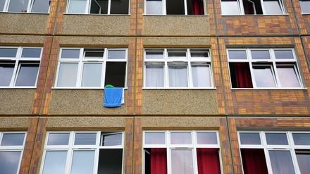 Die PeWoBe, Betreiberin verschiedener Flüchtlingsheime wie dem in der Hellersdorfer Maxi-Wander-Straße, ist in die Kritik geraten.