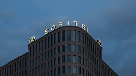 Das Fünf-Sterne-Hotel „Sofitel“ in Wilmersdorf ist bereits insolvent, andere große Häuser stehen Insidern zufolge kurz davor.