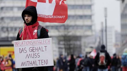 Bereits am 13. Februar riefen Gewerkschaften ihre Mitglieder im öffentlichen Dienst in Berlin zum Warnstreik auf.