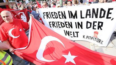 Demonstrationen in Berlin gegen Erdogan