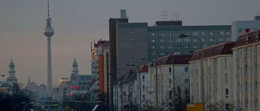 Ganz finster. Ein stadtweiter Stromausfall wäre für viele kranke Berliner schon nach wenigen Stunden lebensbedrohlich. 