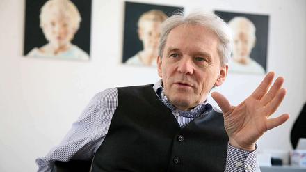 Karl Max Einhäupl. Der Neurologe ist seit September 2008 Vorstandsvorsitzender der Berliner Charité. 