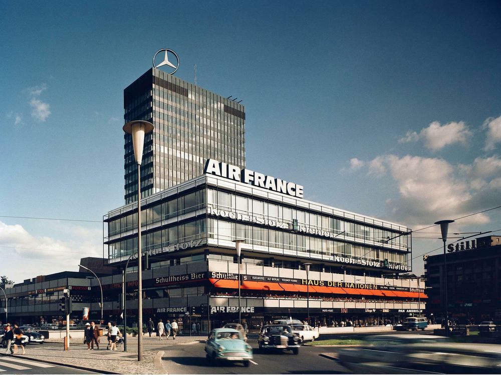 Das EuropaCenter in der City West in Berlin im Wandel