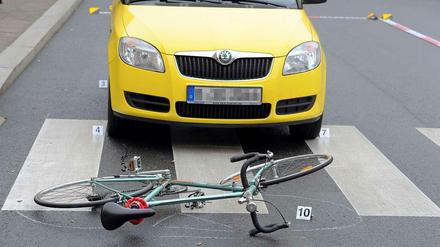 Besonders für Radfahrer ist es auf Berlins Straßen gefährlich.