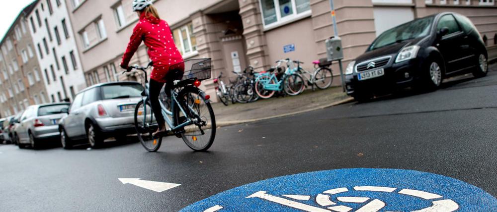 Radfahrer soll mehr Platz auf den Straßen bekommen.