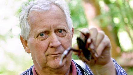 Er geht jetzt in Krebs-Pension: Klaus Hidde, der letzte Fischer aus Tiefwerder.