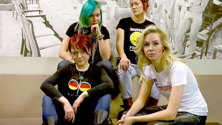 Aleksandra Shevchenko (vorne rechts) und drei Mitstreiterinnen aus Berlin.