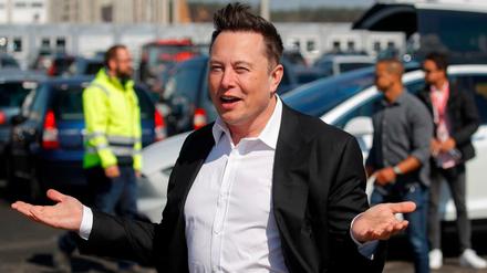 Tesla-Chef Elon Musk will in Grünheide nicht nur E-Autos bauen, sondern dort auch gleich die Batterien dazu produzieren.