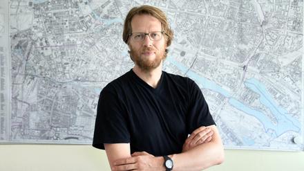 Florian Schmidt (Grüne), Baustadtrat vom Bezirk Friedrichshain-Kreuzberg, wird für seine Wohnsituation kritisiert.  