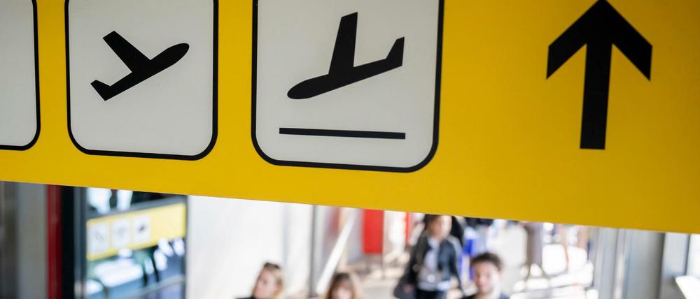 Die Berliner Flughafengesellschaft befürchtet ab Donnerstag einen Ansturm zu Ferienbeginn. 