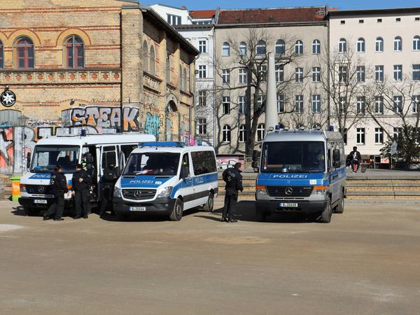 Polizeieinsatz am Freitagmittag im Görlitzer Park.