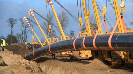 Erst vor wenigen Jahren wurde eine neue Pipeline von der Ostsee bis nach Sachsen verlegt.