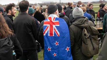 Gedenkfeier für die Terroropfer des Anschlages im neuseeländischen Christchurch auf dem Tempelhofer Feld. 