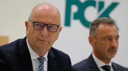 Brandenburgs Ministerpräsident Dietmar Woidke mit PCK-Geschäftsführer Ralf Schairer. 
