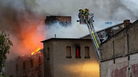 Rund 800 Quadratmeter Dachstuhl brannten Mitte Juli im Gesellschaftshaus.