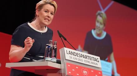 Die Parteilinke der SPD ist nicht stark genug, um Franziska Giffey direkt anzugreifen und gefährlich zu werden. Aber es läuft nicht gut für die Regierende, wenn sie Berlins Zukunft prägen will.
