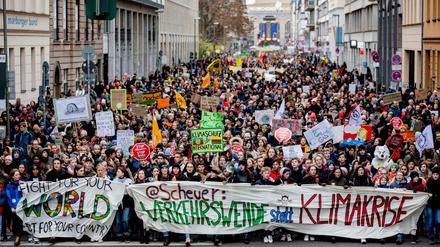 Zuletzt gingen tausende Schüler in Berlin für mehr Klimaschutz auf die Straßen.