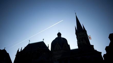  Der Aachener Dom. Im katholischen Bistum Aachen wird die Aufklärung von Missbrauch vorangetrieben. Im Bistum Köln nicht.
