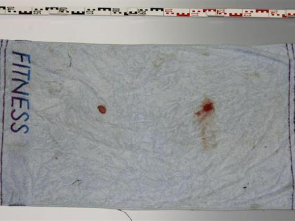 In diesem Handtuch war der am 23.12.2011 in Potsdam gefundenen getötete Säugling eingewickelt.