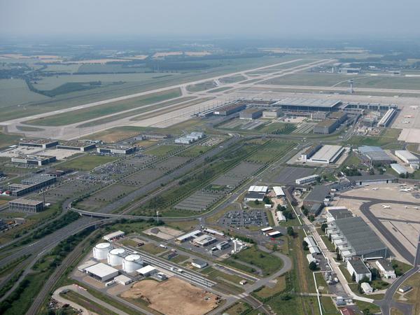 Blick über den Hauptstadtflughafen in Schönefeld.