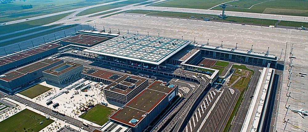 Hätte am 3. Juni 2012 in Betrieb gehen sollen: ominöser Flughafen am südlichen Stadtrand.