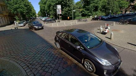 Kein Blech. Einen Monat lang sollen die konventionellen Autos aus dem Viertel um den Helmholtzplatz in Prenzlauer Berg verschwinden.