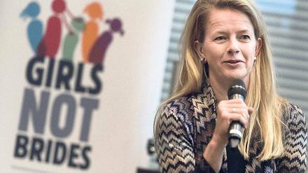 Mabel van Oranje setzt sich mit ihrer Organisation „Girls Not Brides“ für den Schutz minderjähriger Mädchen . 