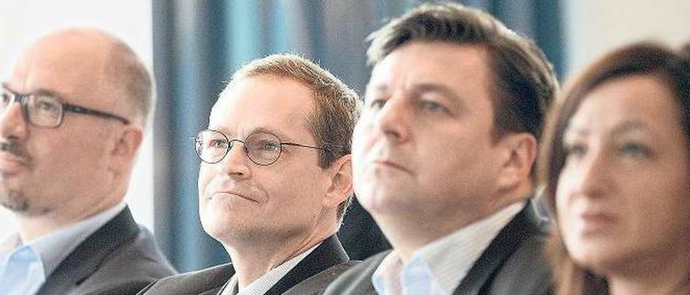 SPD-Riege in Klausur: Landesvorsitzender Jan Stöß, Regierender Michael Müller, Stadtentwicklungssenator Andreas Geisel und Arbeitssenatorin Dilek Kolat bei der Klausurtagung. 