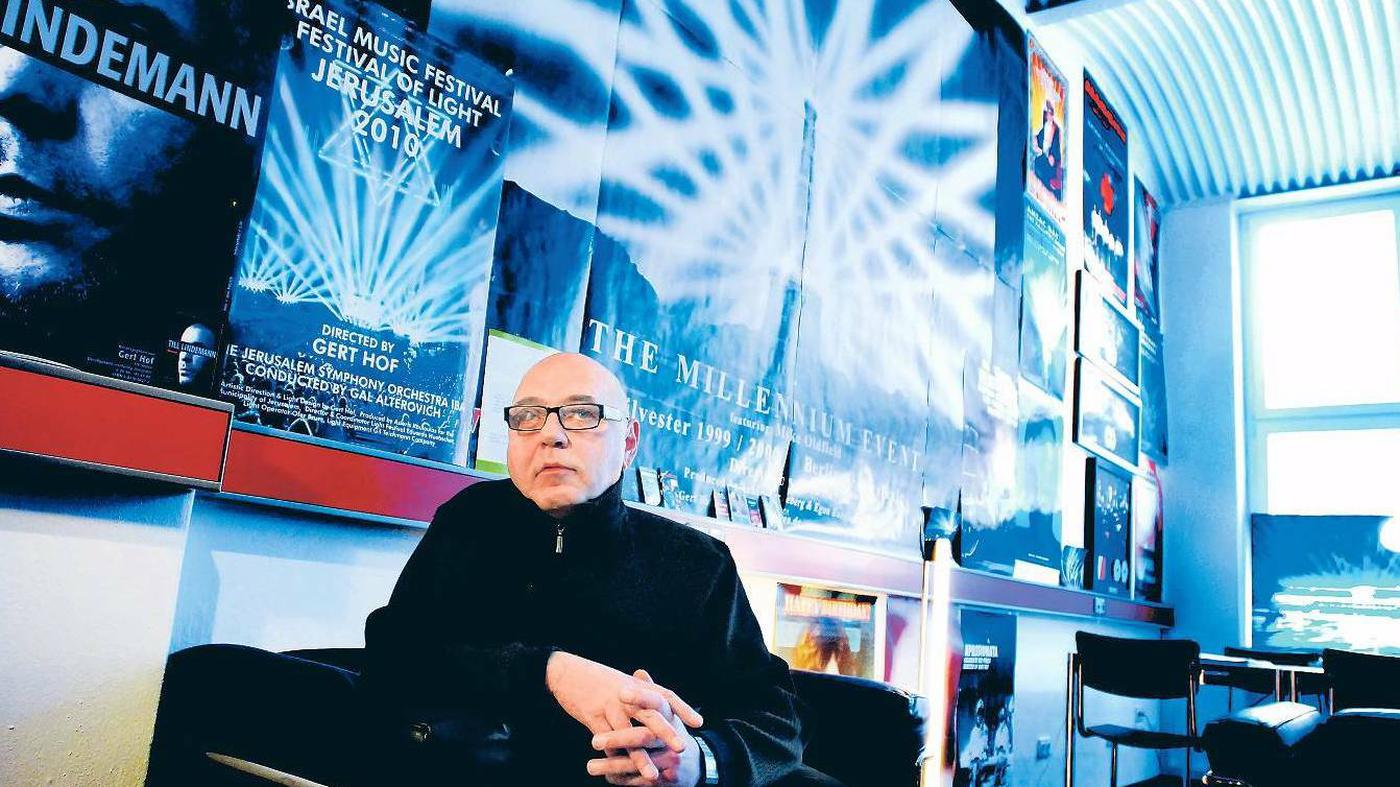 Silversterfeuerwerk Gert Hof Ein heller Kopf