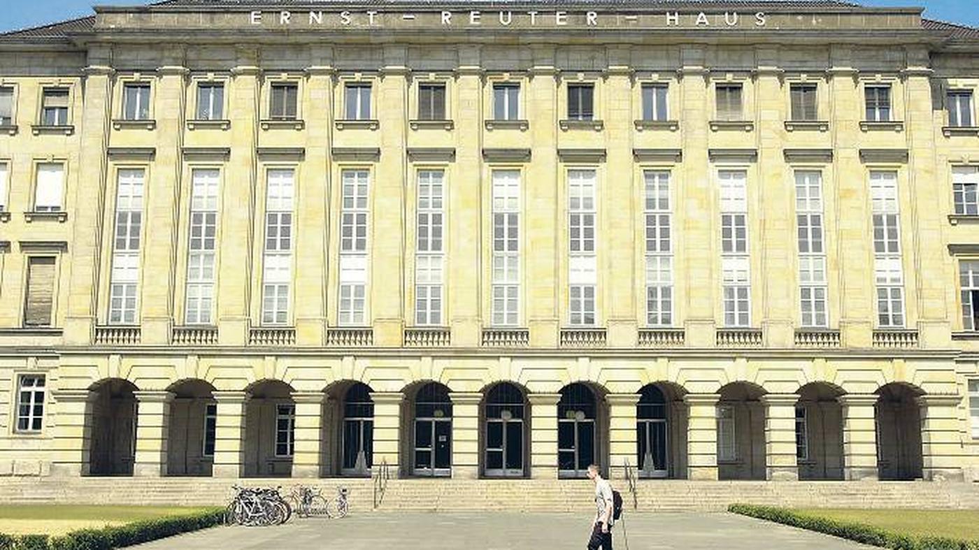 Charlottenburg Bundesbaubehörde zieht ins ErnstReuterHaus