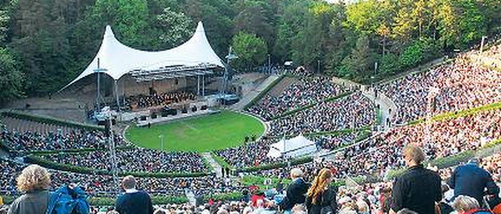 Wie jedes Jahr werden die Sommerkonzerte in der Waldbühne wieder zahlreiche Besucher locken. 
