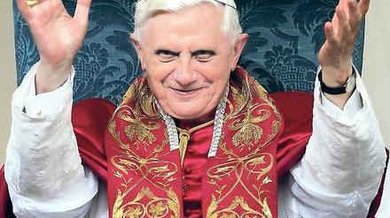 In größeren Kategorien denken. Zwischenzeitlich hieß es, Papst Benedikt XVI. werde bei seinem Berlin-Besuch seine Messe am Schloss Charlottenburg zelebrieren. Das halten viele Katholiken für eine Nummer zu klein. Deshalb könnte es jetzt doch wieder auf das Olympiastadion hinauslaufen. 
