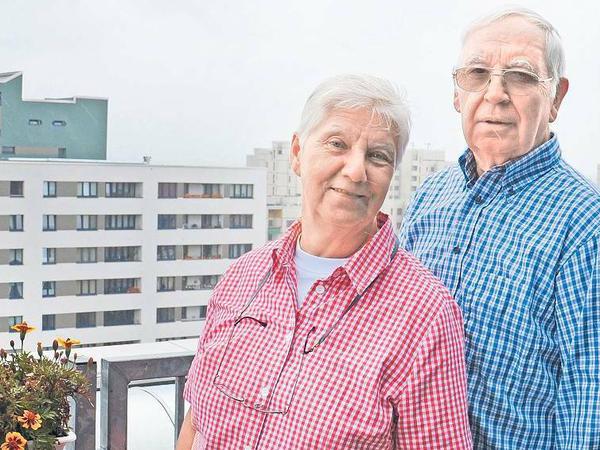 Marianne Grabowsky und ihr Mann Manfred leben seit mehr als 40 Jahren im Märkischen Viertel – wie viele ihrer Nachbarn auch.