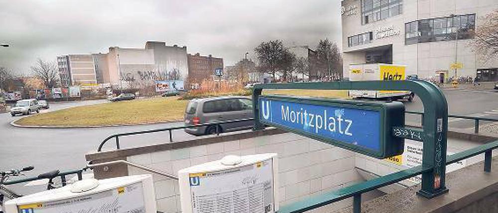 Genügsame Gräser: Der Moritzplatz in Kreuzberg. Liebe Leserinnen, liebe Leser, bitte klicken Sie hier, um zu kommentieren, zu kritisieren und um Verbesserungsvorschläge für den Moritzplatz zu machen. Wir wünschen eine spannende Debatte!