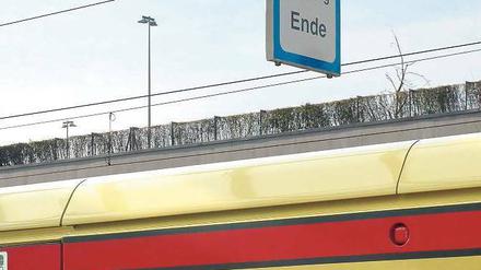 Sicherheit im Blick. Während Kameras in den U-Bahnhöfen und den meisten Fahrzeugen der BVG Standard sind, werden nur wenige S-Bahnhöfe überwacht. 