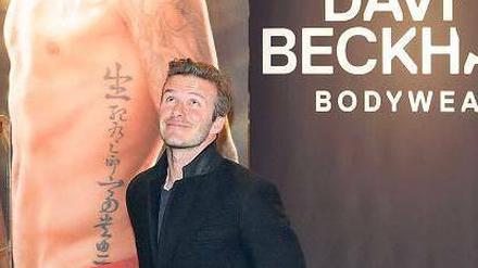 Ein Mann und seine Höschen. David Beckham, Fußballer und Modemacher, im Alexa. 
