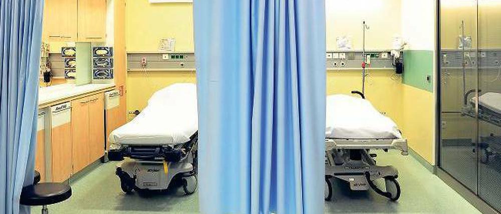 Der nächste, bitte! Mehr als 20.000 Betten stehen in Berliner Krankenhäusern für Patienten zur Verfügung. Oft sind sie belegt.