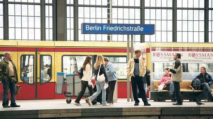 Dauerbaustelle. Der Bahnhof Friedrichstraße muss wohl gründlich saniert werden.