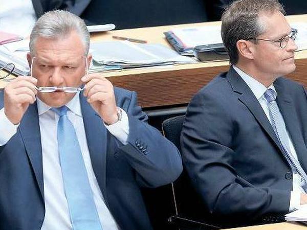 Szenen keiner Ehe. Frank Henkel (CDU, l.) und Michael Müller (SPD).