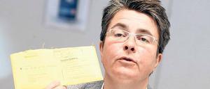 Gelber Brief für die Grüne. Monika Herrmann, Bürgermeisterin Friedrichshain-Kreuzbergs, darf in ihrem Bezirk keinen Versuch zur kontrollierten Abgabe von Cannabis starten.
