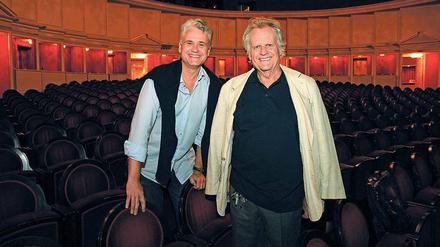 Familienaufstellung. 2004 übergab Jürgen Wölffer die Theaterleitung an seinen Sohn Martin (links). 