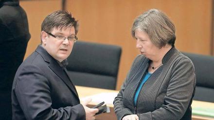 Mit Andrej Holm holte Senatorin Katrin Lompscher einen Kritiker der SPD-Stadtentwicklungspolitik, doch das ging gehörig schief.