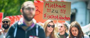 Das Thema Mieten treibt die Berliner derzeit um wie kaum ein anderes. Für den 3. Oktober mobilisiert ein Bündnis von Organisationen zur Demonstration. 
