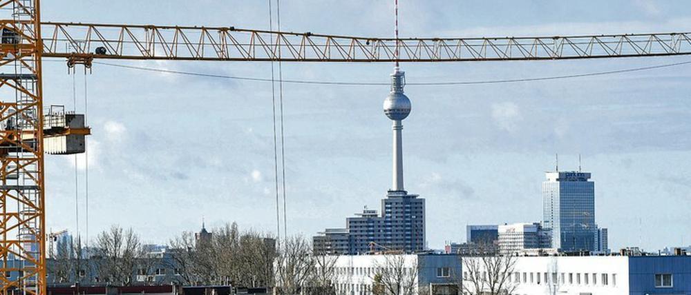 Kritiker des Mietendeckel-Gesetzes befürchten, dass es sich negativ auf den Neubau von Wohnungen in Berlin auswirkt.