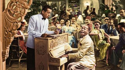 In „Casablanca“ findet sich das vielleicht berühmteste falsch übersetzte Filmzitat: „Ich schau dir in die Augen, Kleines.“