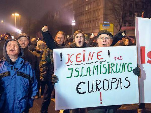 Hassbürger. „Bärgida“-Anhänger bei einer Kundgebung in Berlin. Wenn sie „Wir“ sagen, bedeutet dies zugleich: „Ihr gehört nicht dazu.“