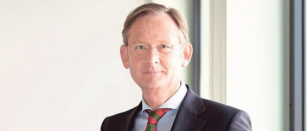 Analysiert die Lage: Der Chef der landeseigenen Förderbank IBB, Jürgen Allerkamp, setzt sich mit den Szenarien auseinander, die sich aufgrund der Coronakrise für die Branchen der Berliner Wirtschaft ergeben könnten. 