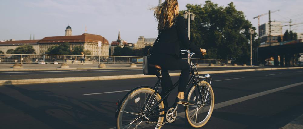 berlin angeschlossene fahrrad verloren schlüssel polizei